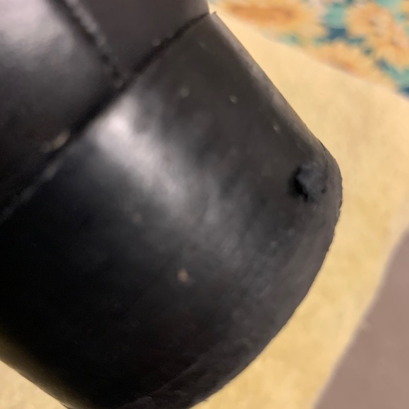 Lord and Taylor shoes - Picture 7 of 8